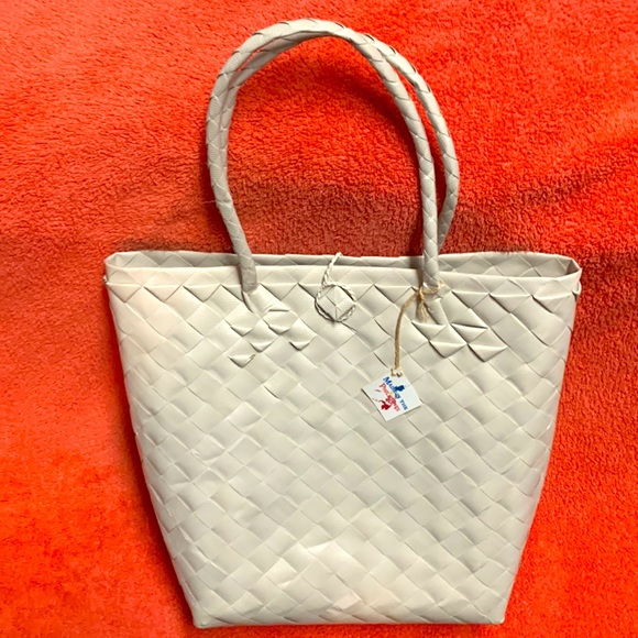 Authentic Philippine made slightly used “bayong” - Picture 6 of 7